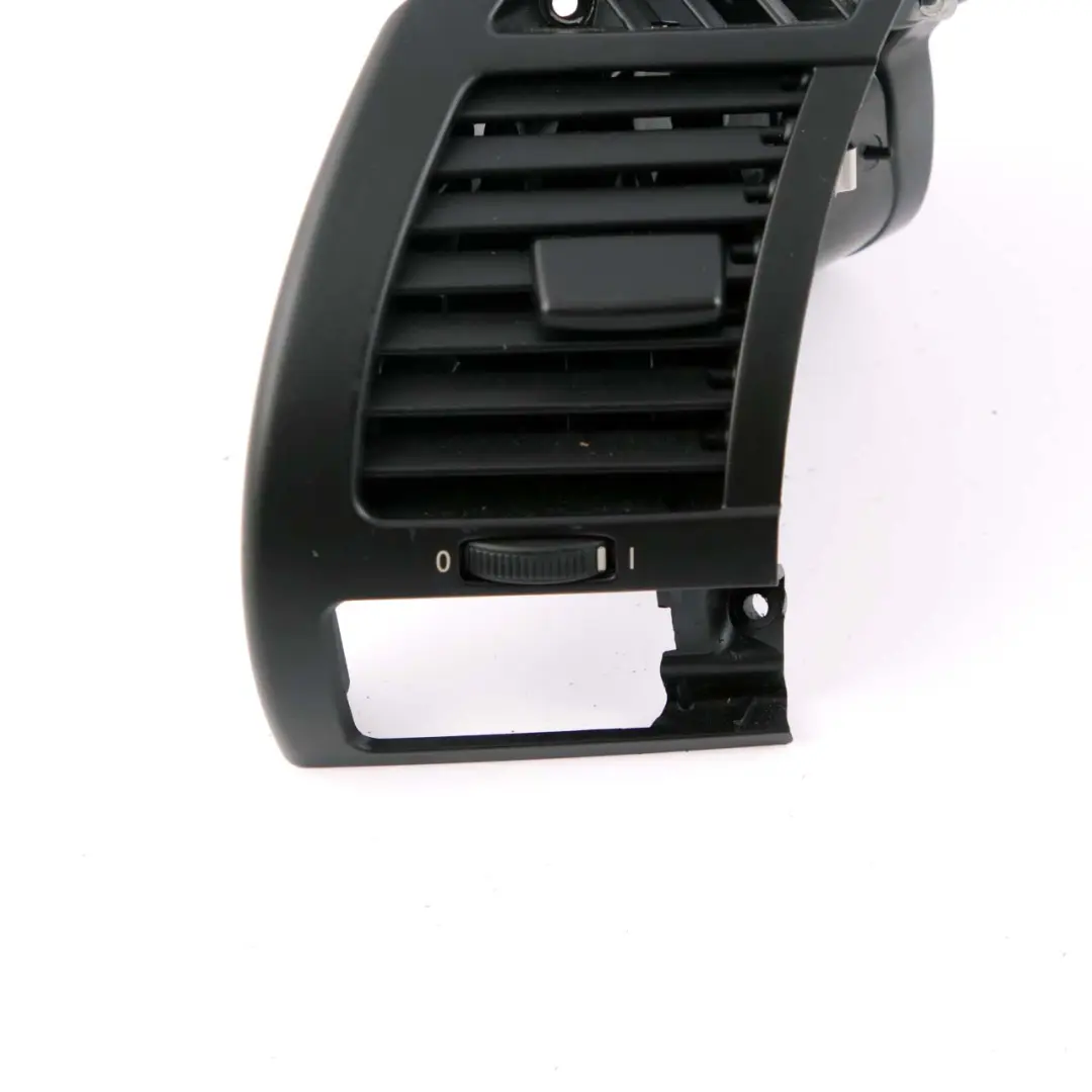 BMW Z4 E85 E86 Grille d'air frais Évent gauche Tableau de bord 7025631 - SKU 6945395 - Numéro de pièce 6945395