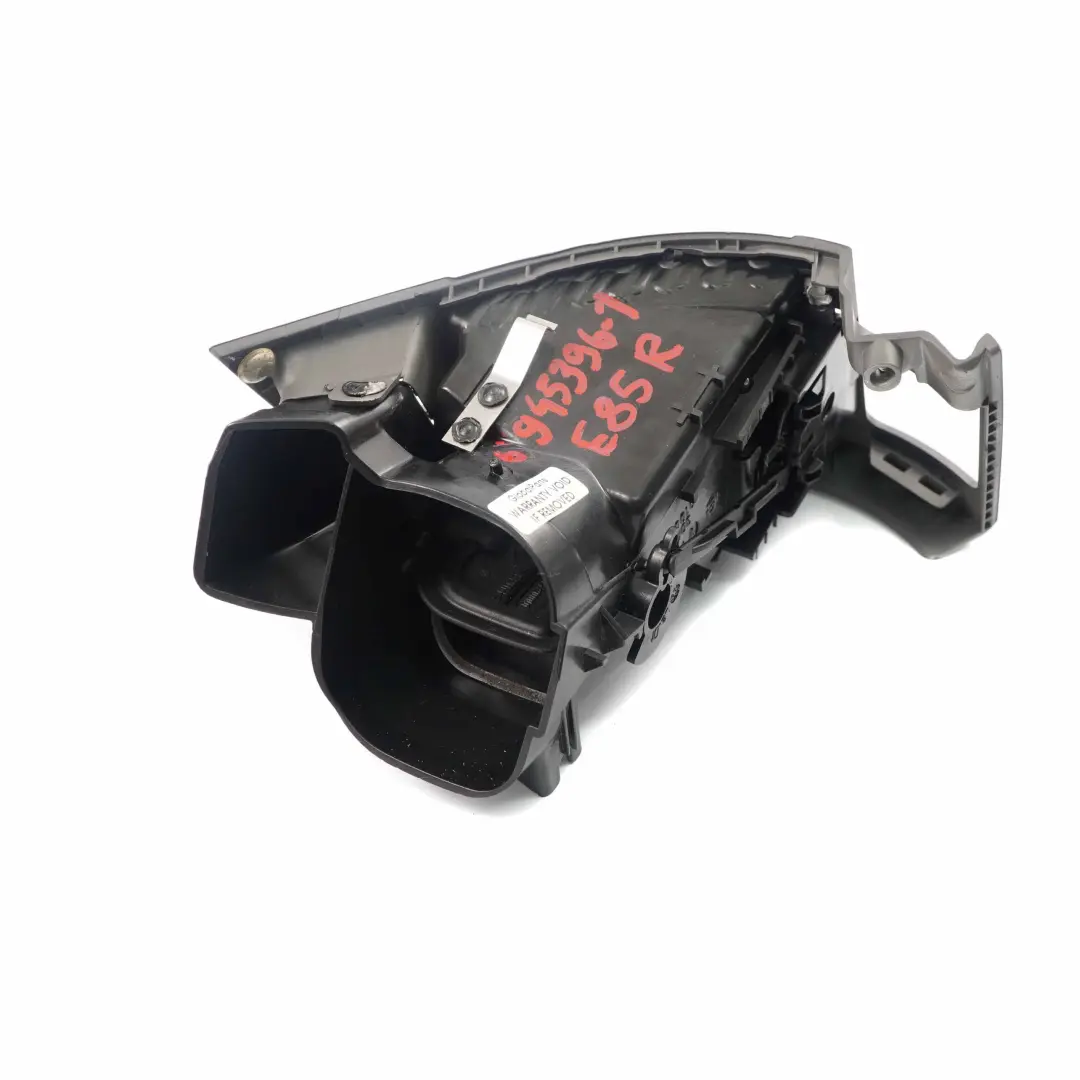 Bocchetta aria cruscotto BMW Z4 E85 E86 1 Griglia fresca destra Grigio 7025632 per con numero di parte 6945396 Bocchetta aria cruscotto BMW Z4 E85 E86 1 Griglia fresca destra Grigio 7025632 - SKU 6945396-1 - Numero di parte 6945396