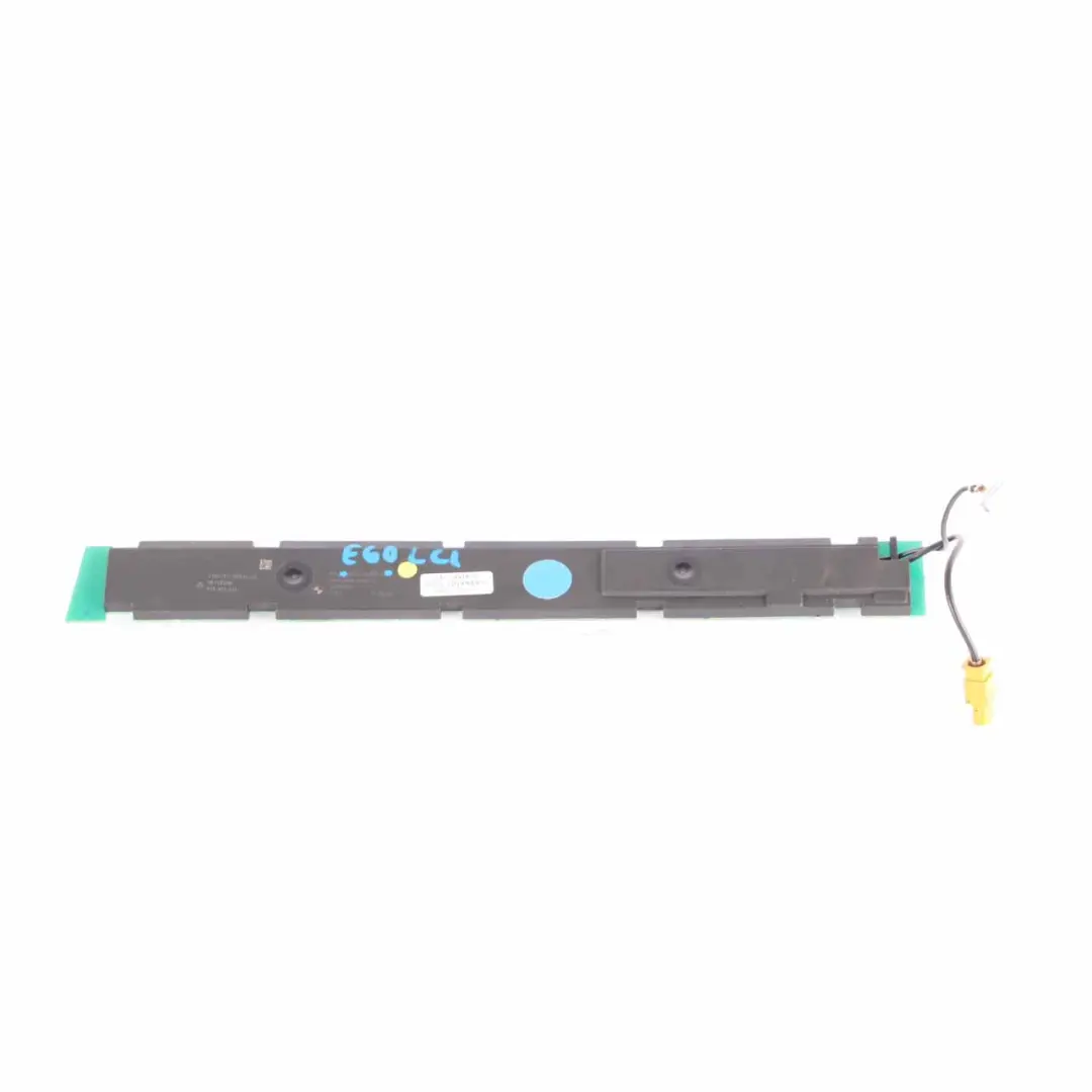 Antenna Amplifier BMW E60 LCI Aerial Diversity Control Unit DAB to with Part number 6946409 Antenna Amplifier BMW E60 LCI Aerial Diversity Control Unit DAB - SKU 6946409 - Part number 6946409
