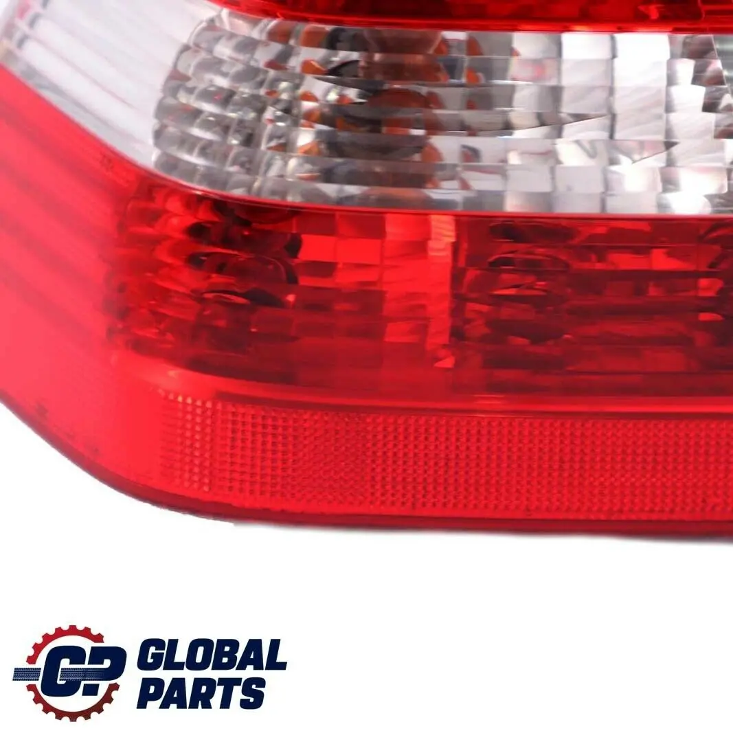 Light In The Side Panel White Left N/S to BMW 3 Series E46 Saloon Rear with Part number 6946535 BMW 3 Series E46 Saloon Rear Light In The Side Panel White Left N/S - SKU 6946535 - Part number 6946535