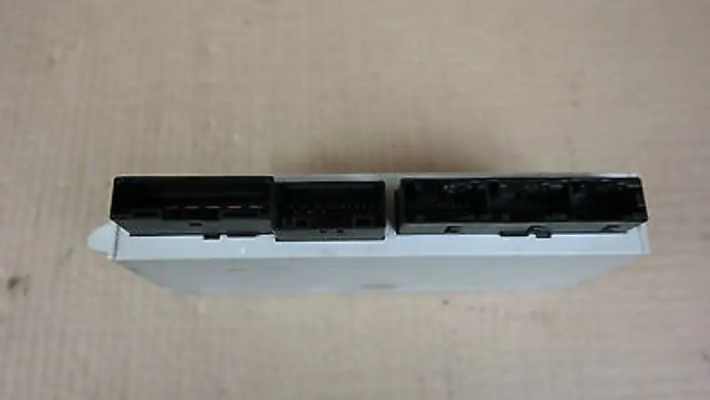 Control unit Hinten High door rear right to BMW 7 SERIES E65 E66 E67 with Part number 61356947123 BMW 7 SERIES E65 E66 E67 Control unit Hinten High door rear right - SKU 6947123 - Part number 61356947123