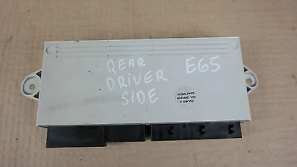 Control unit Hinten High door rear right to BMW 7 SERIES E65 E66 E67 with Part number 61356947123 BMW 7 SERIES E65 E66 E67 Control unit Hinten High door rear right - SKU 6947123 - Part number 61356947123