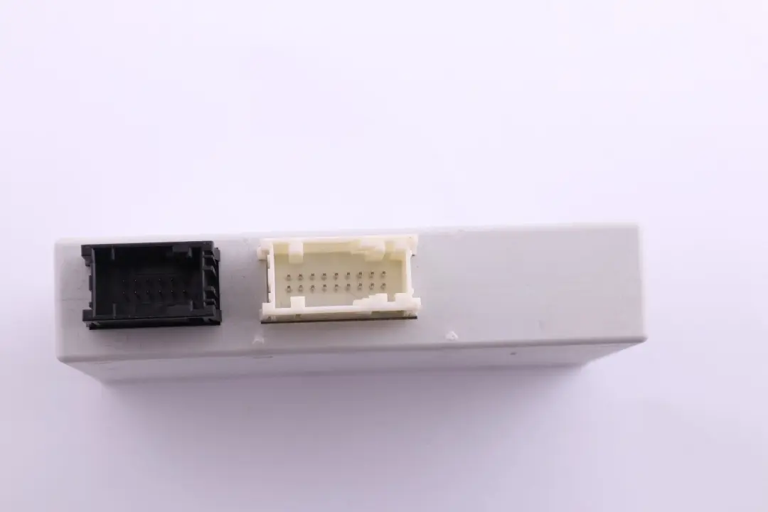 Modulo Controllo Parcheggio PDC per BMW E81 E87 E88 E90 E91 con numero di parte 6947796 BMW E81 E87 E88 E90 E91 Modulo Controllo Parcheggio PDC - SKU 6947796 - Numero di parte 6947796