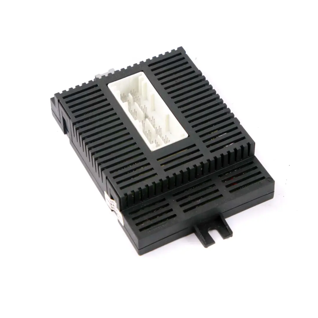 Light Control Unit Module LM E6X MAN.LWR Lear to BMW E60 with Part number 6948577 BMW E60 Light Control Unit Module LM E6X MAN.LWR Lear - SKU 6948577 - Part number 6948577