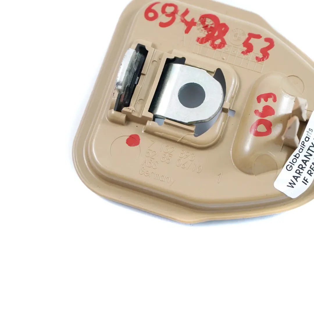 Anello Fissaggio Pavimento Bagagliaio Posteriore Beige per BMW E90 E91 E92 con numero di parte 6949853 BMW E90 E91 E92 Anello Fissaggio Pavimento Bagagliaio Posteriore Beige - SKU 6949853 - Numero di parte 6949853