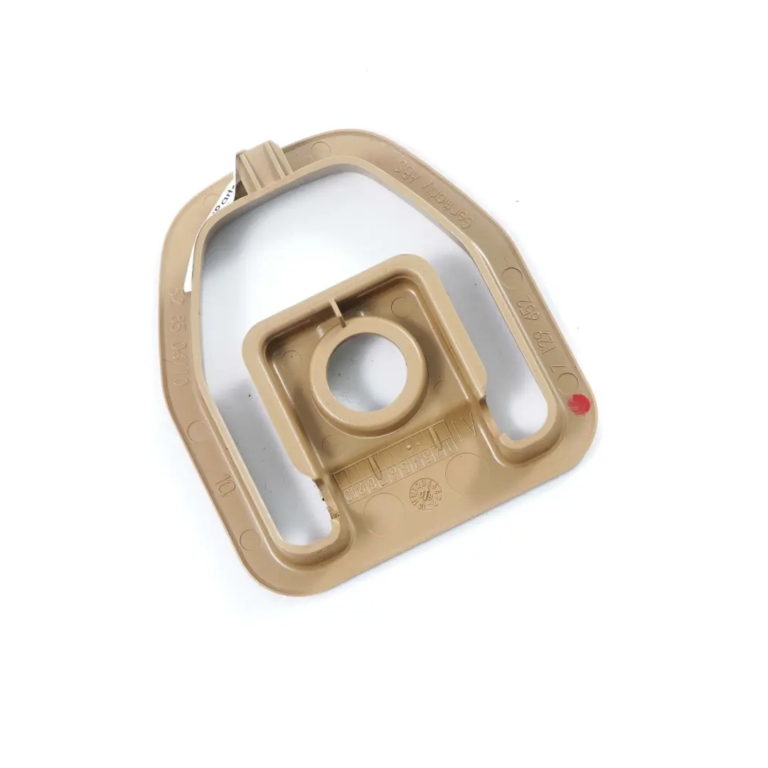 Anello Fissaggio Pavimento Bagagliaio Posteriore Beige per BMW E90 E91 E92 con numero di parte 6949856 BMW E90 E91 E92 Anello Fissaggio Pavimento Bagagliaio Posteriore Beige - SKU 6949856 - Numero di parte 6949856