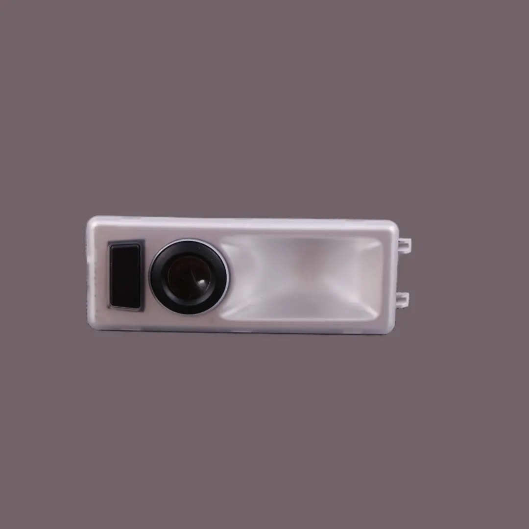 BMW E91 Lampe de lecture intérieure arrière - SKU 6950087 - Numéro de pièce 6950087