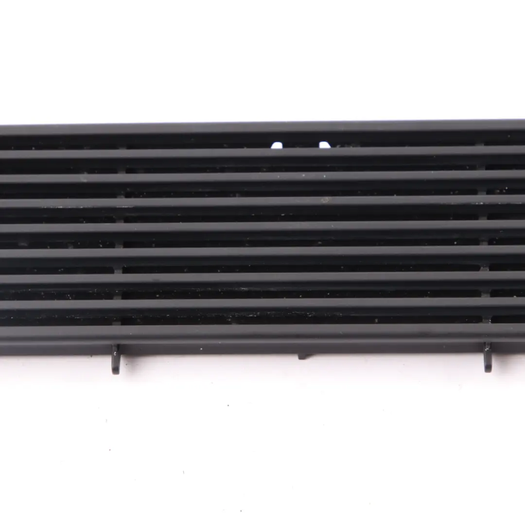 Überrollbügel Kühlergrill Cabrioabdeckung Blende 7144576 für BMW E93 mit Teilenummer 6950090 BMW E93 Überrollbügel Kühlergrill Cabrioabdeckung Blende 7144576 - SKU 6950090 - Teilenummer 6950090