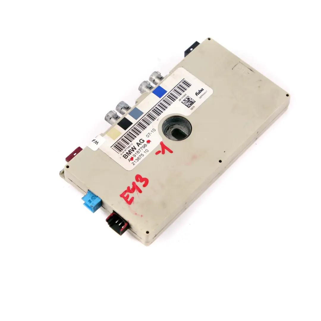 Aerial Antenna Amplifier Diversity Control Module 9187798 to BMW E93 with Part number 6950181 BMW E93 Aerial Antenna Amplifier Diversity Control Module 9187798 - SKU 6950181 - Part number 6950181