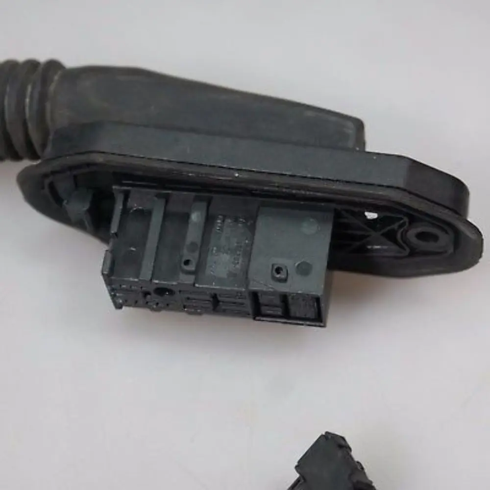 BMW E65 E66 Vordere Rechte Tür Kabelbaum Träger - SKU 6950364 - Teilenummer 6950344