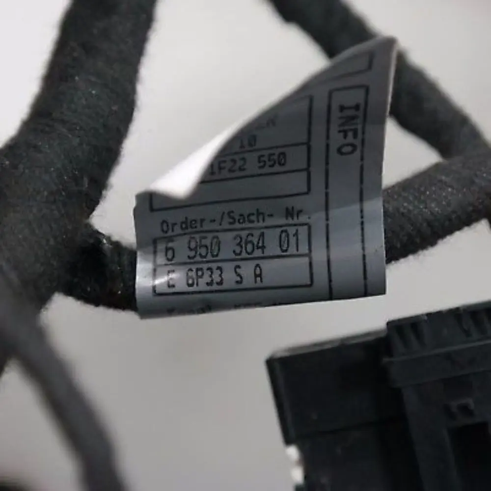 Wiązka Przewody Drzwi Prawy Przód do BMW E65 E66 o numerze 6950344 BMW E65 E66 Wiązka Przewody Drzwi Prawy Przód - SKU 6950364 - Numer Części 6950344