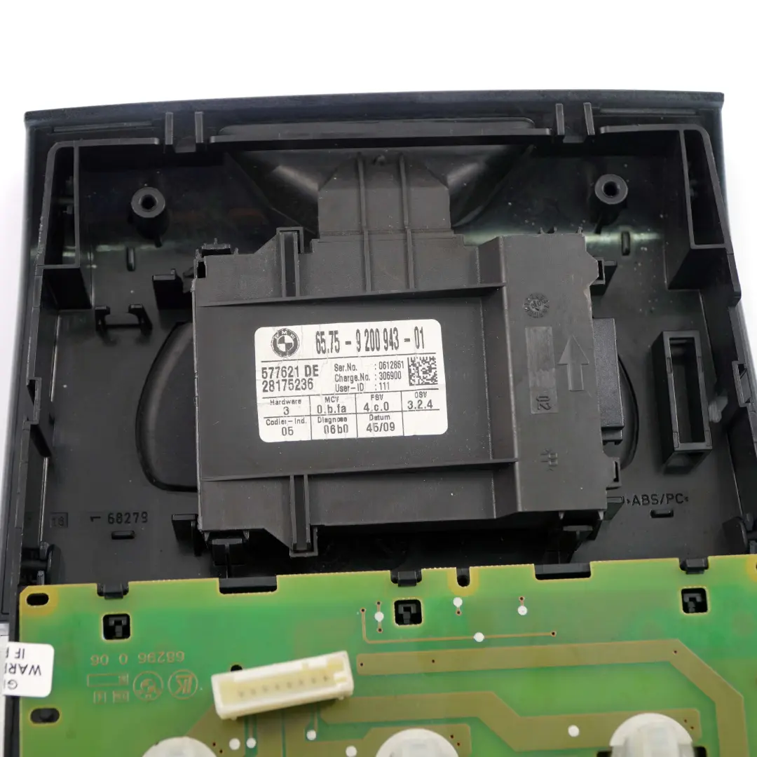 Innenleseleuchte Hinten Mitte Lamp Alaskagrau Grau BMW E81 E82 E87 E87N E92N LCI - SKU 6951258-1 - Teilenummer 9201641