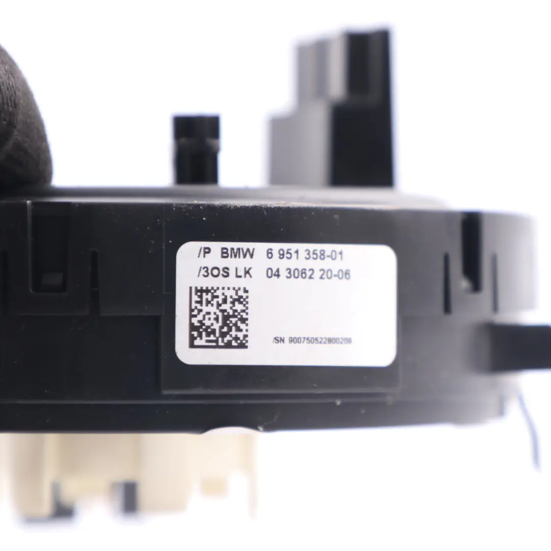 Deslizamiento Squib Anillo para BMW E60 Volante con número de pieza 6951358 BMW E60 Volante Deslizamiento Squib Anillo - SKU 6951358 - Número de pieza 6951358