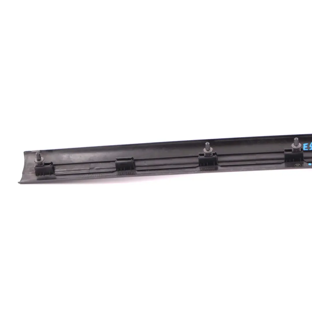 BMW E92 E93 LCI Tapa Entrada Delantera Derecha Negro Schwarz - SKU 6951382 - Número de pieza 6951382