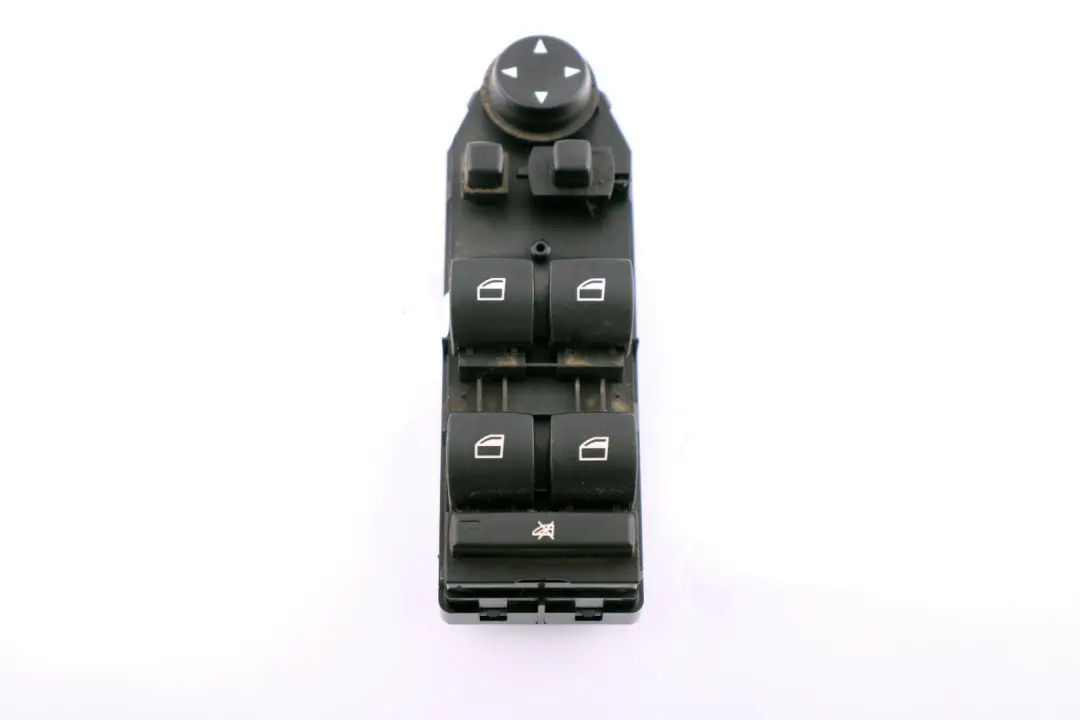 Interruttore Alzacristalli Lato Destro Guidatore per BMW E60 E61 con numero di parte 6951929 BMW E60 E61 Interruttore Alzacristalli Lato Destro Guidatore - SKU 6951929 - Numero di parte 6951929