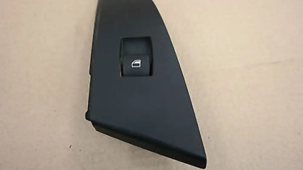 Trim Panel Switch window lifter rear right O/S to BMW 5 SERIES E60 E61 M5 with Part number 6951965 BMW 5 SERIES E60 E61 M5 Trim Panel Switch window lifter rear right O/S - SKU 6951965 - Part number 6951965