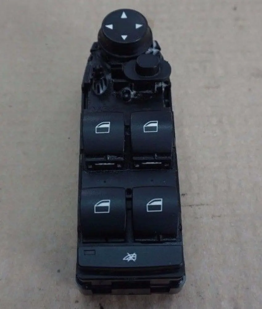 Interrupteur Lève Vitre Côté Conducteur Droit pour BMW E87N à propos du numéro de pièce 6952054 BMW E87N Interrupteur Lève Vitre Côté Conducteur Droit - SKU 6952054 - Numéro de pièce 6952054