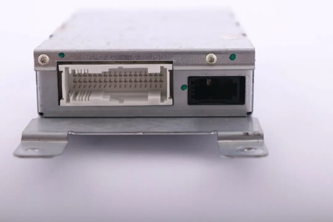 BMW E81 E87 E90 Hands Free Electronics Charging Module MULF - SKU 6953044 - Part number 6953044