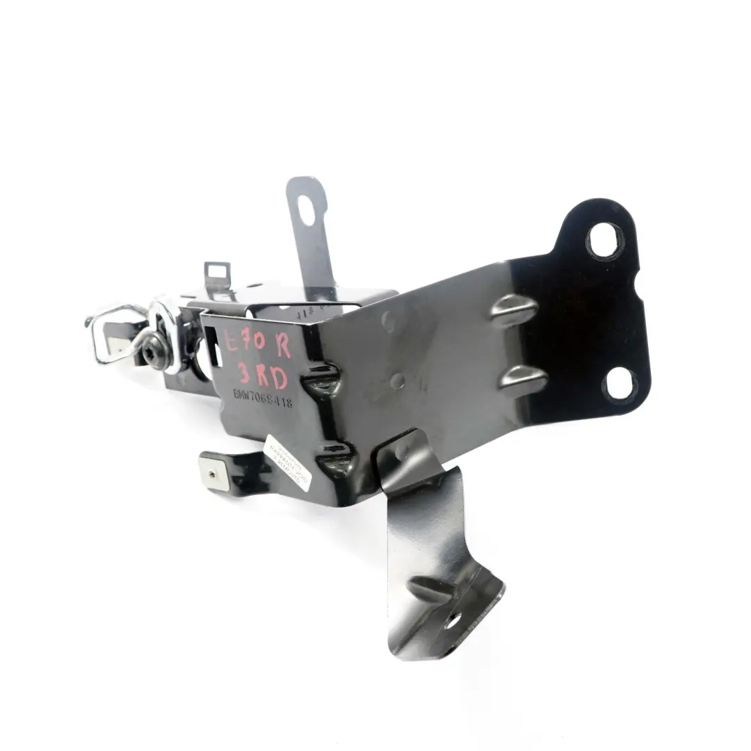 BMW X5 E70 3rd Third Seat Row Trunk Floor Bracket Holder Mount Right O/S 7068418 - SKU 6953418 - Part number 6953418