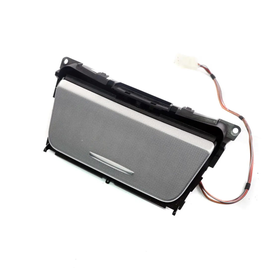 Posacenere Finitura Vassoio Decorazione Anteriore Kodiak Silver per BMW E87 con numero di parte 6954116 BMW E87 Posacenere Finitura Vassoio Decorazione Anteriore Kodiak Silver - SKU 6954116-1 - Numero di parte 6954116