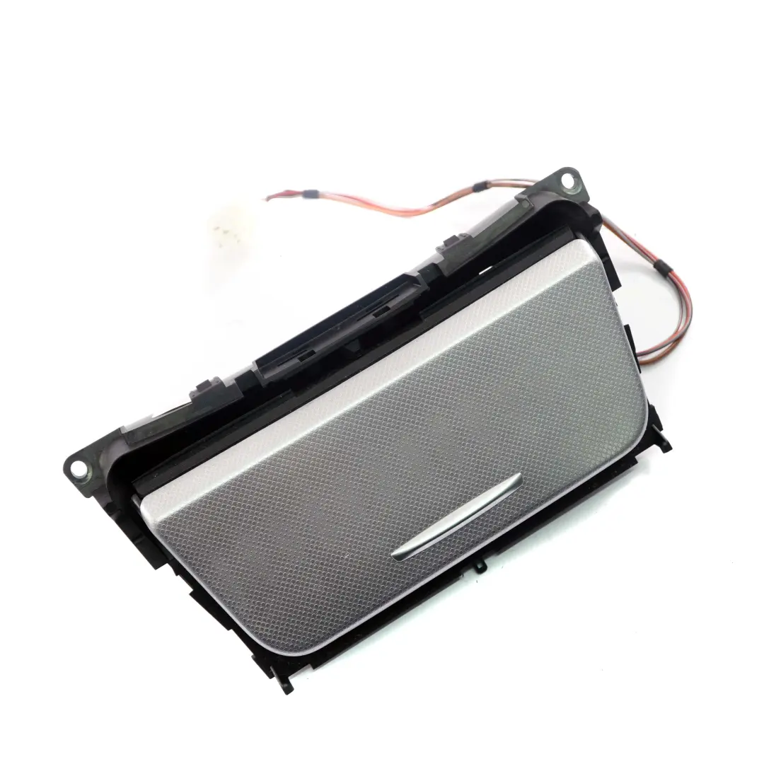 Aschen Becher Finisher Trim Tray Cover Dekor Front Kodiak Silber für BMW E87 mit Teilenummer 6954116 BMW E87 Aschen Becher Finisher Trim Tray Cover Dekor Front Kodiak Silber - SKU 6954116-1 - Teilenummer 6954116