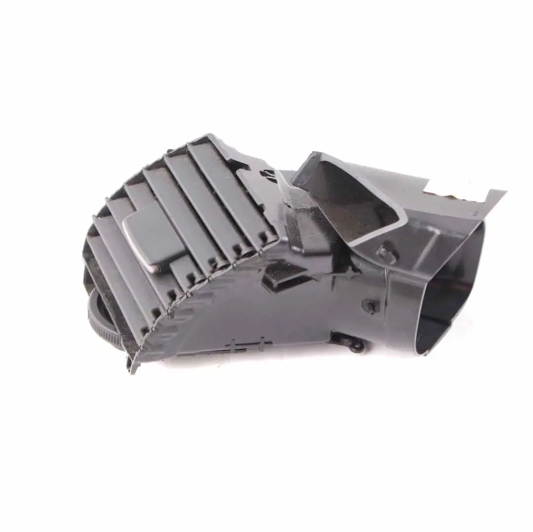 Kratka Nawiewu Powietrza Lewa 7025631 do BMW Z4 E85 E86 o numerze 6954301 BMW Z4 E85 E86 Kratka Nawiewu Powietrza Lewa 7025631 - SKU 6954301-1 - Numer Części 6954301