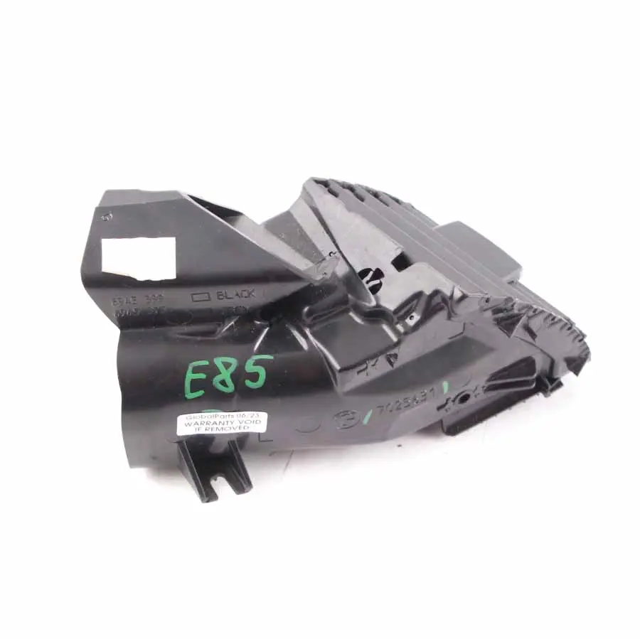 Kratka Nawiewu Powietrza Lewa 7025631 do BMW Z4 E85 E86 o numerze 6954301 BMW Z4 E85 E86 Kratka Nawiewu Powietrza Lewa 7025631 - SKU 6954301-1 - Numer Części 6954301