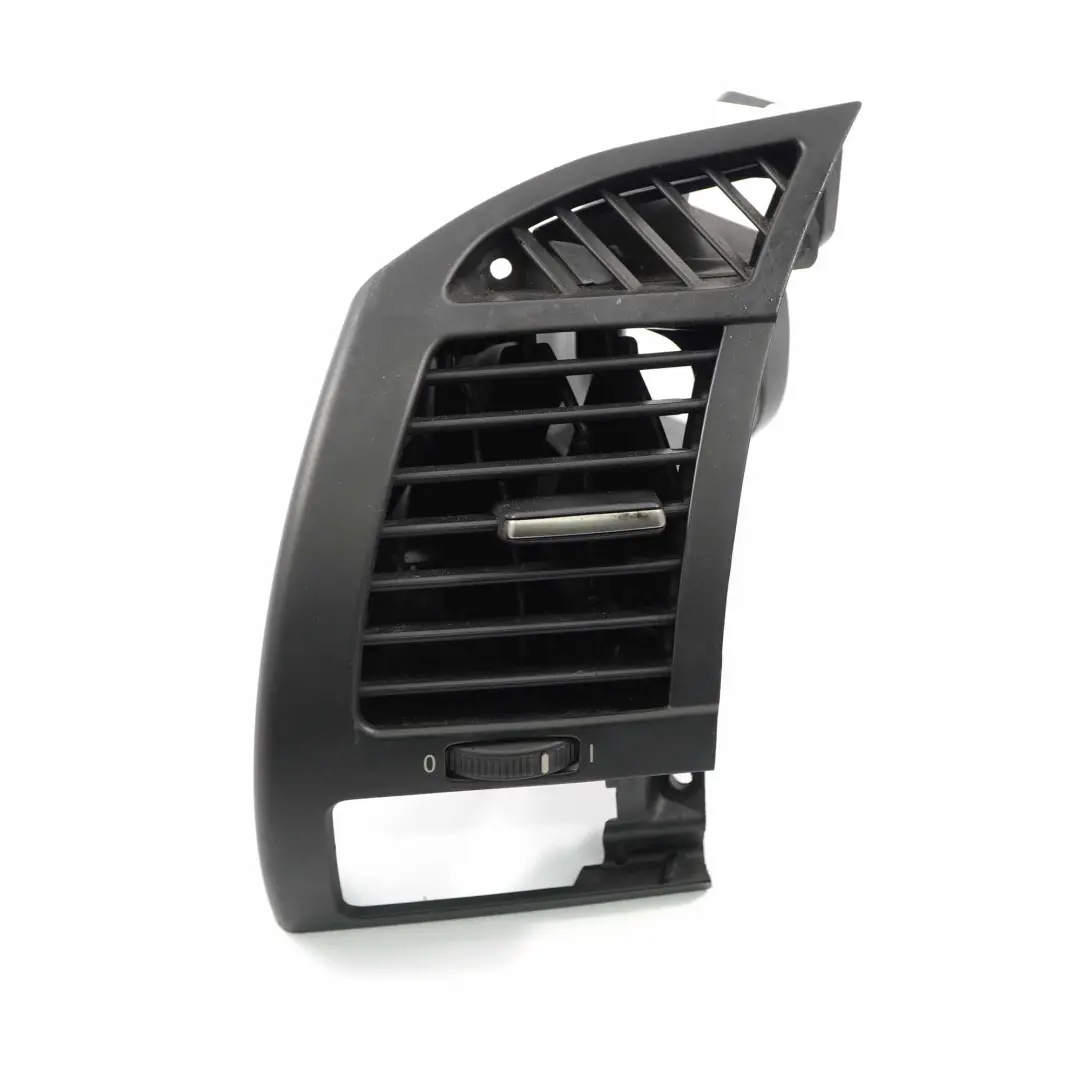 Grille aération gauche Panneau recouvrement garniture bord 7025631 pour BMW E85 E86 à propos du numéro de pièce 6954301 BMW E85 E86 Grille aération gauche Panneau recouvrement garniture bord 7025631 - SKU 6954301-2 - Numéro de pièce 6954301