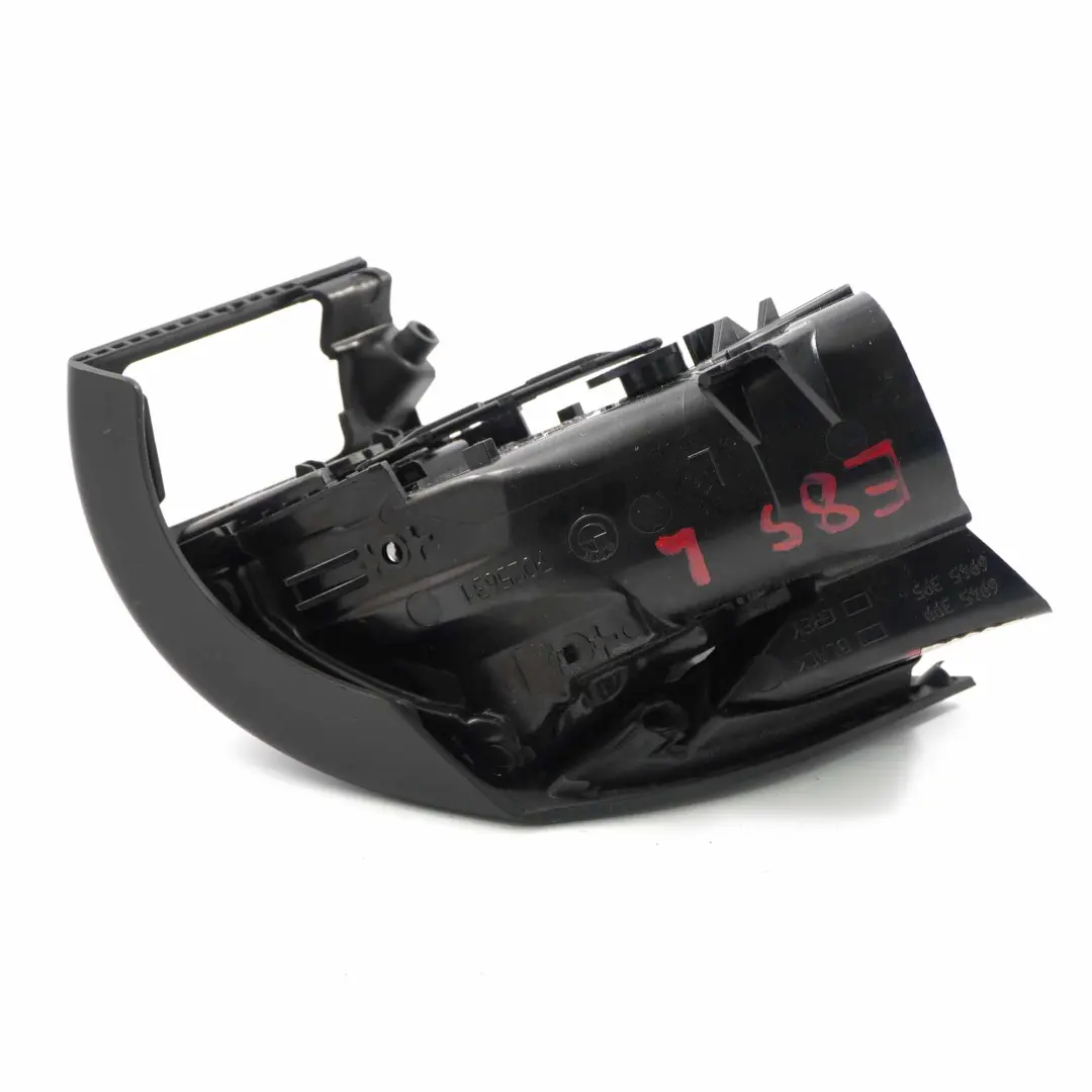 Frischluftgrill Getränkehalter Links 7025631 für BMW Z4 E85 E86 mit Teilenummer 6954301 BMW Z4 E85 E86 Frischluftgrill Getränkehalter Links 7025631 - SKU 6954301-2 - Teilenummer 6954301