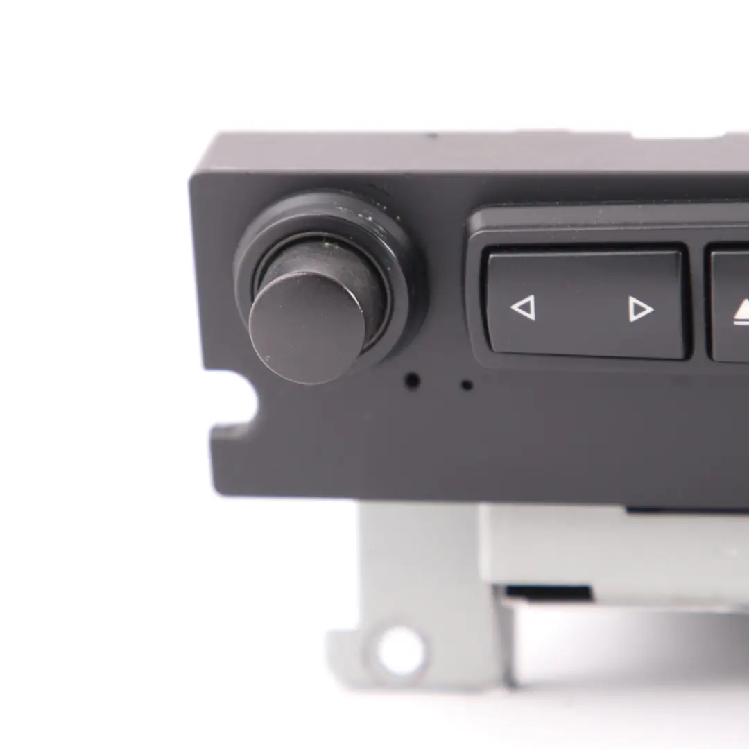 Radio Odtwarzacz CD M-ASK 6983843 do BMW E60 E61 o numerze 6955346 BMW E60 E61 Radio Odtwarzacz CD M-ASK 6983843 - SKU 6955346 - Numer Części 6955346