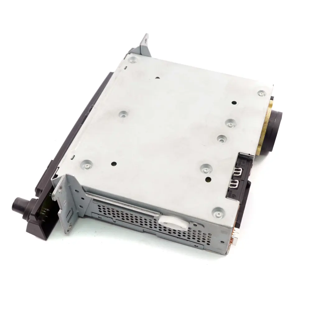 Radio odtwarzacz CD M-ASK do BMW E60 E63 o numerze 6955348 BMW E60 E63 Radio odtwarzacz CD M-ASK - SKU 6955348 - Numer Części 6955348