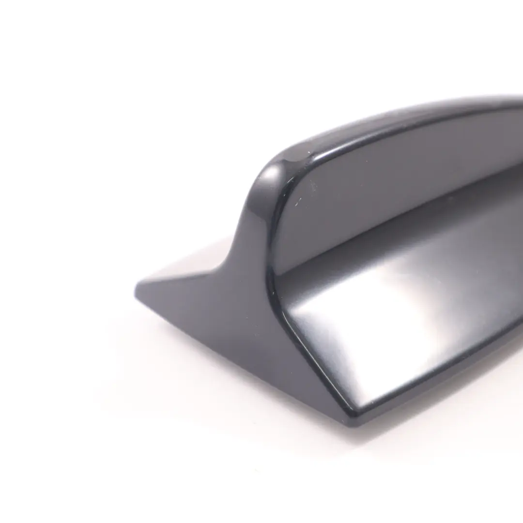 Copri Antenna BMW X1 E84 E91 Rivestimento dell'antenna Shark Carbonschwarz Nero per con numero di parte 6955557 Copri Antenna BMW X1 E84 E91 Rivestimento dell'antenna Shark Carbonschwarz Nero - SKU 6955557-CAR - Numero di parte 6955557