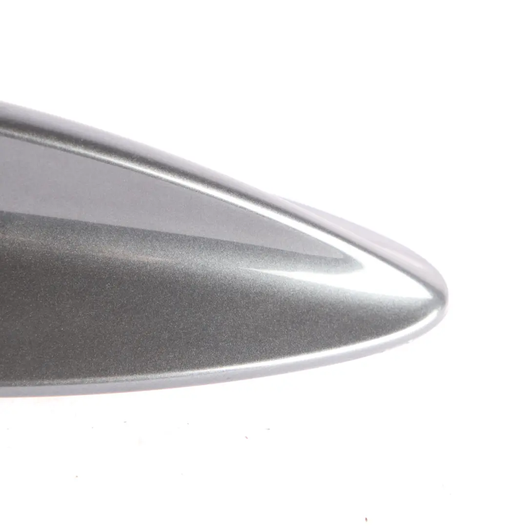 Haifischantenne Antennendachgehäuse Mineral Grau Metallic B39 für BMW E84 E91 mit Teilenummer 6955557 BMW E84 E91 Haifischantenne Antennendachgehäuse Mineral Grau Metallic B39 - SKU 6955557-MG - Teilenummer 6955557