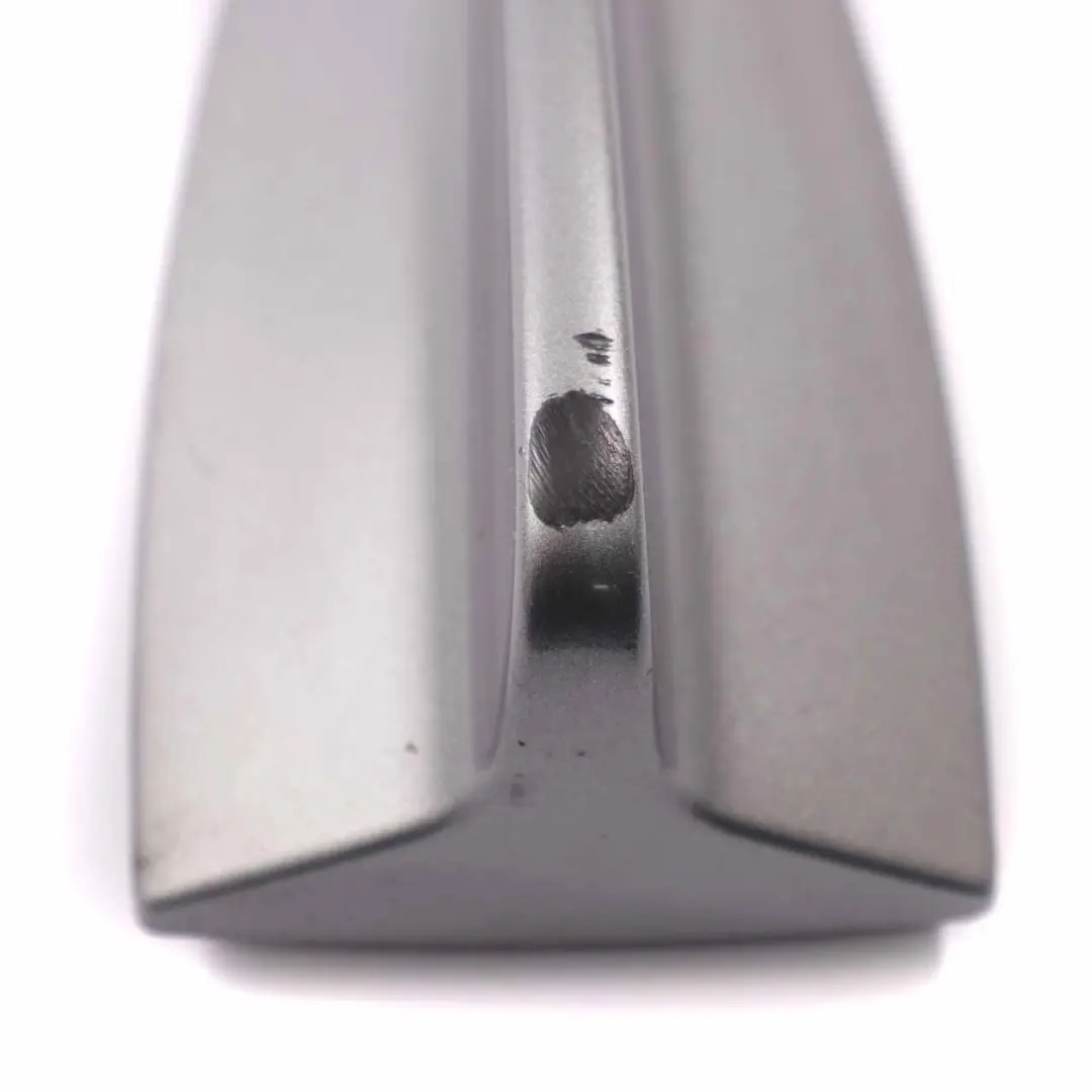 Couvercle d'antenne BMW X1 E84 E91 Requin Toit Aérien Espace Gris A52 pour à propos du numéro de pièce 6955557 Couvercle d'antenne BMW X1 E84 E91 Requin Toit Aérien Espace Gris A52 - SKU 6955557-SCG1 - Numéro de pièce 6955557