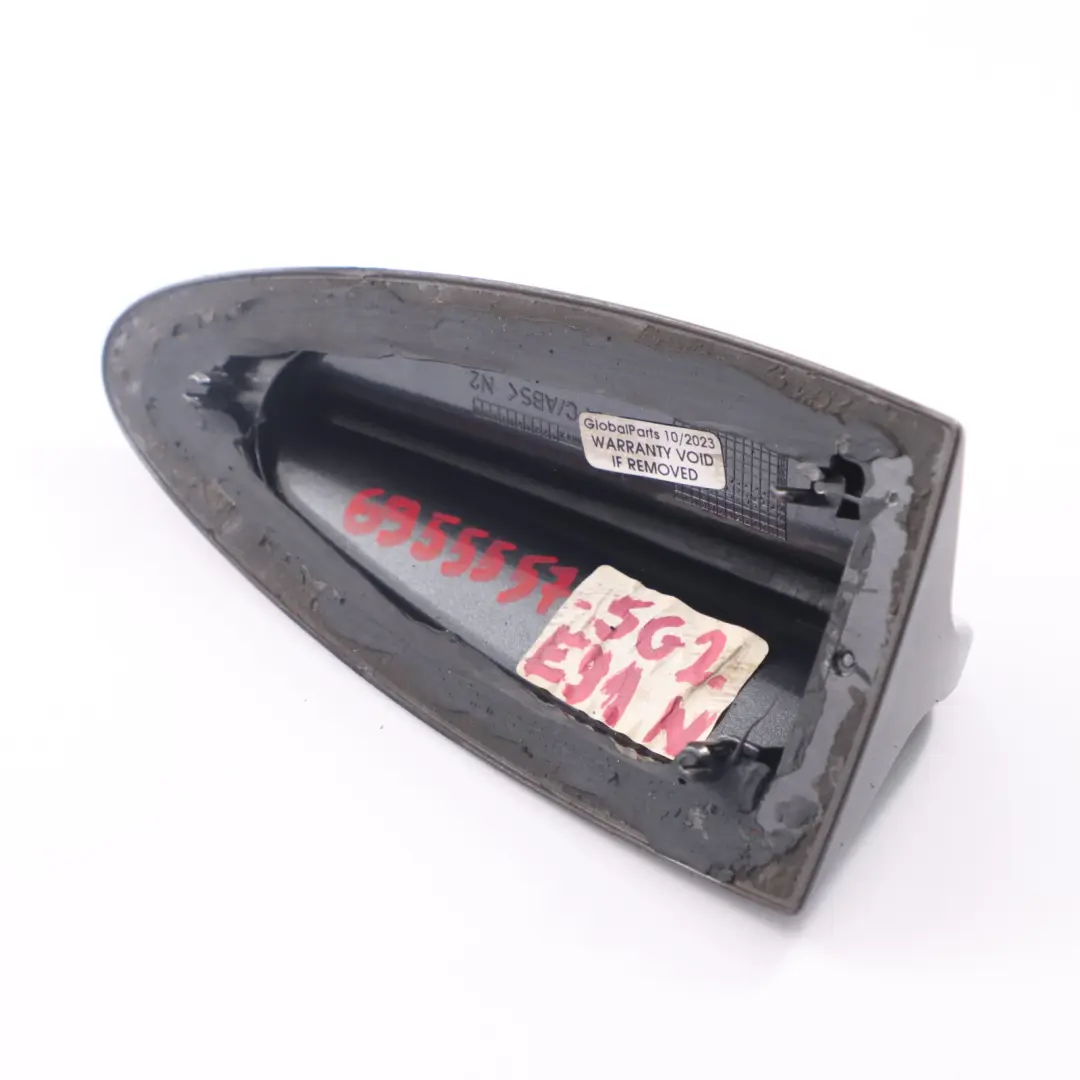 Shark Roof Antenna Aerial Housing Sparkling Graphite Metallic - A22 to BMW E91 with Part number 6955557 BMW E91 Shark Roof Antenna Aerial Housing Sparkling Graphite Metallic - A22 - SKU 6955557-SG2 - Part number 6955557