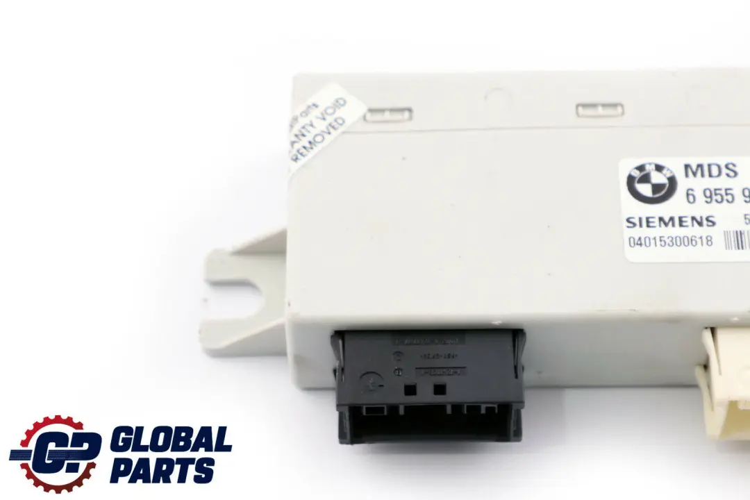 Unità di controllo LCI Tetto scorrevole sollevabile per BMW E84 E91 E91N con numero di parte 6955927 BMW E84 E91 E91N Unità di controllo LCI Tetto scorrevole sollevabile - SKU 6955927 - Numero di parte 6955927