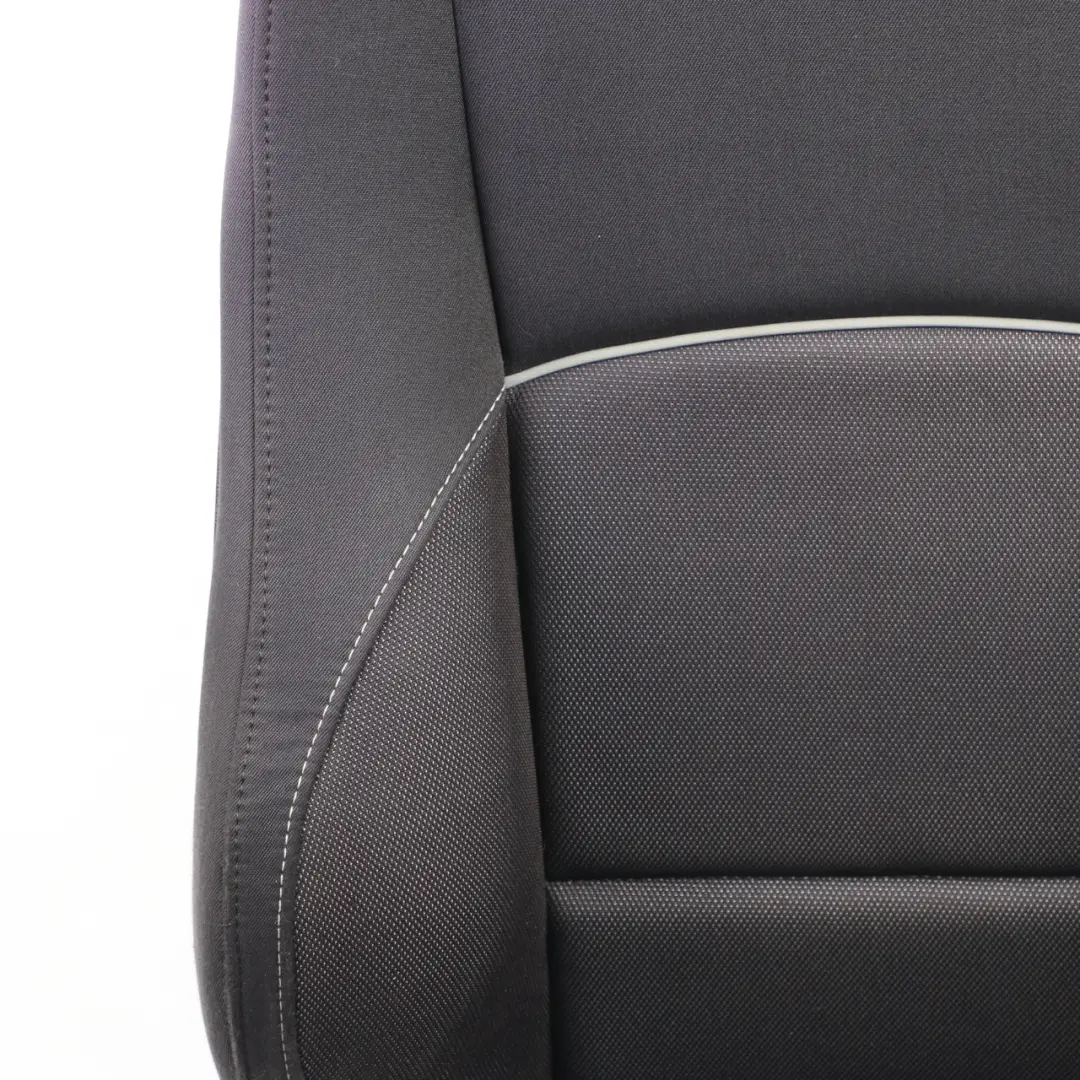 Bezug Lehne Stoff Vorne Rechts Sitz Anthrazit Network für BMW E87 LCI Sport mit Teilenummer 6955940 BMW E87 LCI Sport Bezug Lehne Stoff Vorne Rechts Sitz Anthrazit Network - SKU 6955940 - Teilenummer 6955940