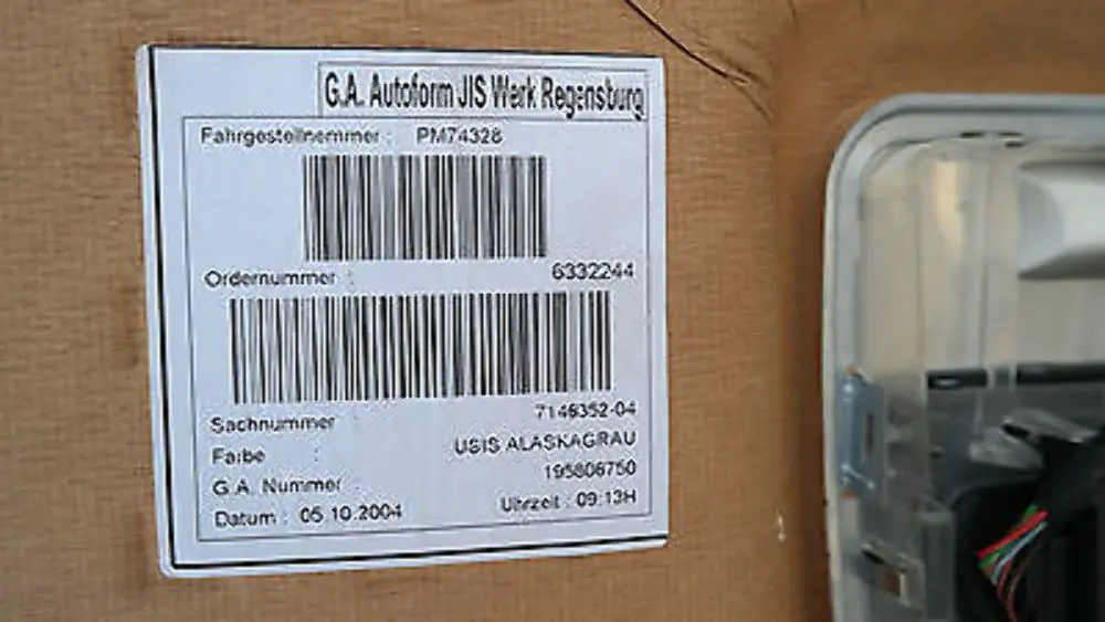 Genuine BMW 1 SERIES E87 E87N LCi Headlining moulded roof lining ALASKAGRAU to with Part number 6956003 Genuine BMW 1 SERIES E87 E87N LCi Headlining moulded roof lining ALASKAGRAU - SKU 6956003 - Part number 6956003