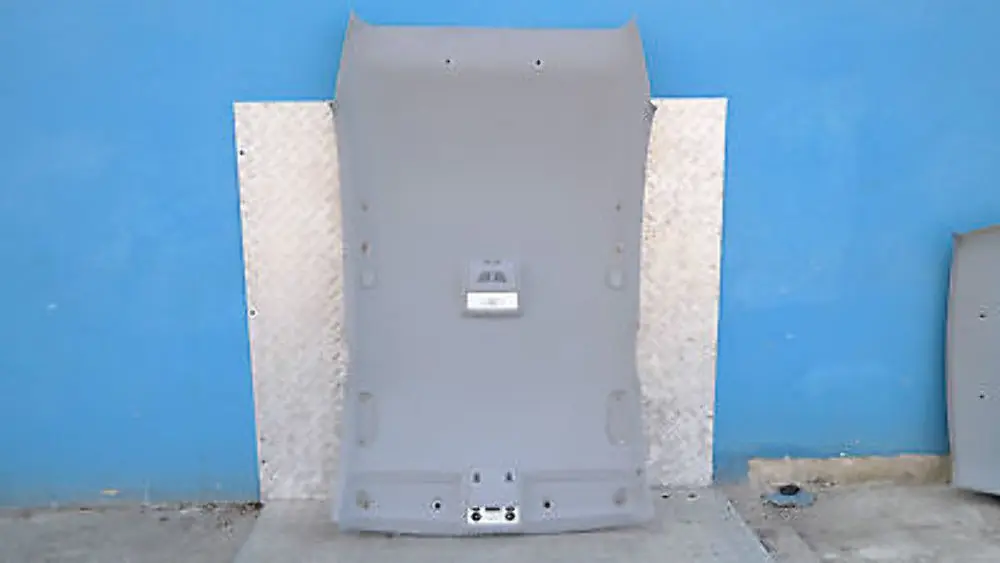 Genuine BMW 1 SERIES E87 E87N LCi Headlining moulded roof lining ALASKAGRAU to with Part number 6956003 Genuine BMW 1 SERIES E87 E87N LCi Headlining moulded roof lining ALASKAGRAU - SKU 6956003 - Part number 6956003