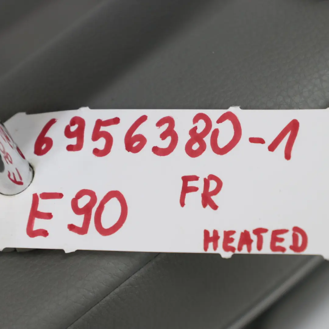 Fotel Prawy Przód Skóra Szara Grzany do BMW E90 E91 o numerze 6956380 BMW E90 E91 Fotel Prawy Przód Skóra Szara Grzany - SKU 6956380-2 - Numer Części 6956380