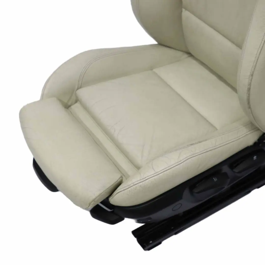 Fotel Sport Lewy Przód Grzany Skóra do BMW E90 E91 o numerze 6956401 BMW E90 E91 Fotel Sport Lewy Przód Grzany Skóra - SKU 6956401-1 - Numer Części 6956401