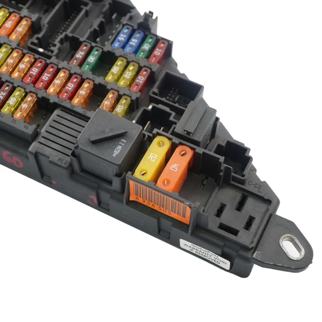 Stromverteilung Sicherung Relais Box hinten für BMW E60 E61 E63 E64 mit Teilenummer 6956505 BMW E60 E61 E63 E64 Stromverteilung Sicherung Relais Box hinten - SKU 6956505 - Teilenummer 6956505