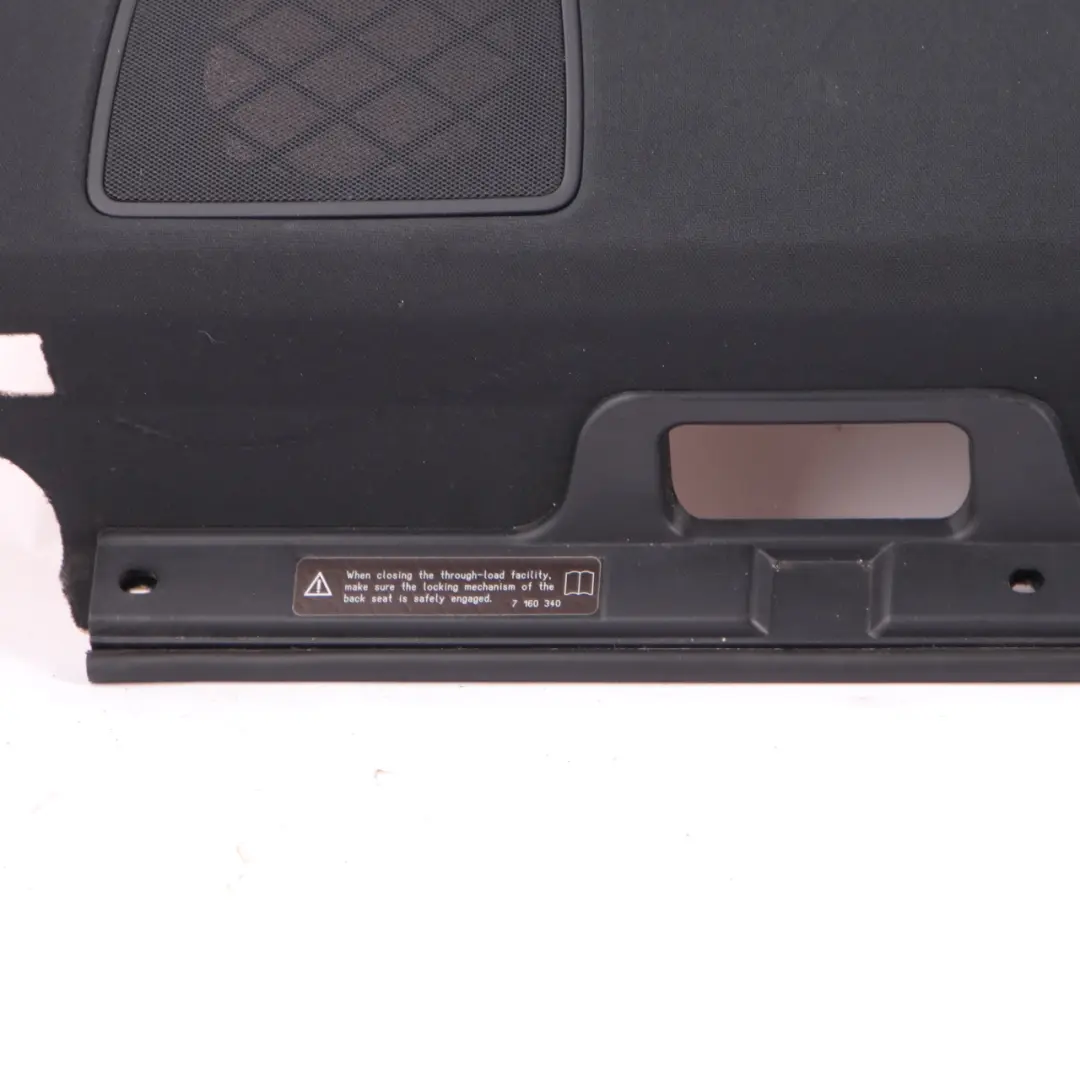 Parrilla Luneta Trasera Maletero Compartimento Antracita para BMW E92 con número de pieza 6956515 BMW E92 Parrilla Luneta Trasera Maletero Compartimento Antracita - SKU 6956522 - Número de pieza 6956515