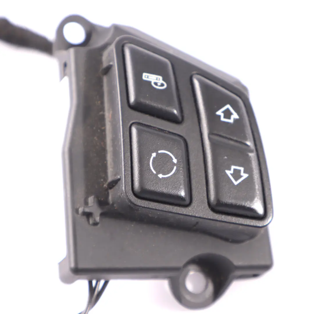 Interrupteur multifonction BMW E90 E87 E81 E91 E92 Bouton de volant 6956560 pour à propos du numéro de pièce 61316956560 Interrupteur multifonction BMW E90 E87 E81 E91 E92 Bouton de volant 6956560 - SKU 6956560-1 - Numéro de pièce 61316956560