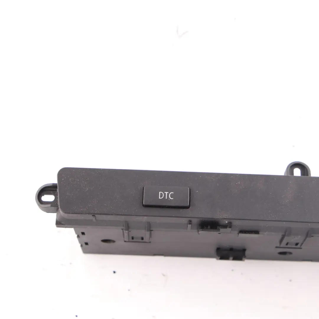 Centre Console DTC PDC Parking Sensor Switch Panel Button Unit to BMW E63 with Part number 6956670 BMW E63 Centre Console DTC PDC Parking Sensor Switch Panel Button Unit - SKU 6956670 - Part number 6956670