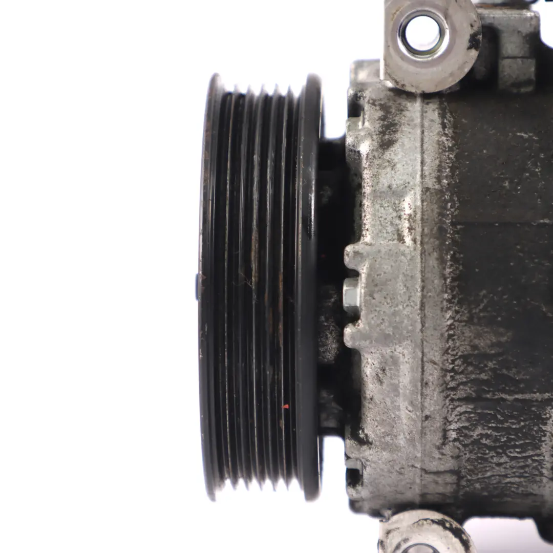 N52 Aria Condizionata A/C Compressore per BMW E81 E87 E90 E91 E93 LCI con numero di parte 6956716 BMW E81 E87 E90 E91 E93 LCI N52 Aria Condizionata A/C Compressore - SKU 6956716 - Numero di parte 6956716