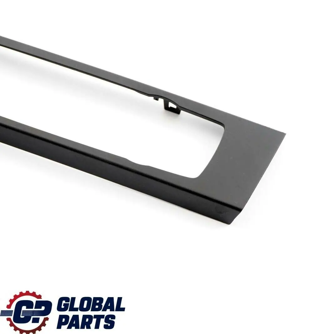 Piastra Frontale Parte Climatizzatore Automatico Nero per BMW E90 E92 E93 LCI con numero di parte 6956736 BMW E90 E92 E93 LCI Piastra Frontale Parte Climatizzatore Automatico Nero - SKU 6956736 - Numero di parte 6956736