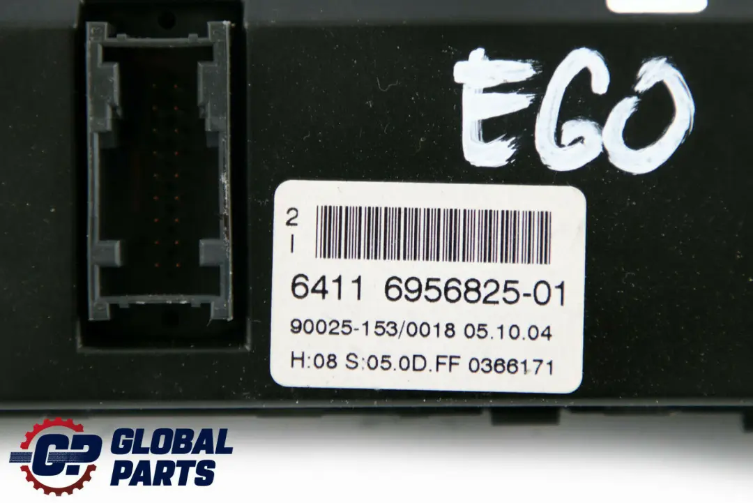 Reihe E60 E61 Bedienteil Klimaautomatik Steuergerät Basis für BMW 5 mit Teilenummer 6956825 BMW 5 Reihe E60 E61 Bedienteil Klimaautomatik Steuergerät Basis - SKU 6956825 - Teilenummer 6956825
