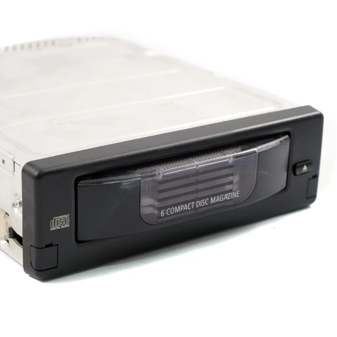 6-disc Compact CD Wechsler Magazin für BMW E60 E61 E63 E64 mit Teilenummer 6956939 BMW E60 E61 E63 E64 6-disc Compact CD Wechsler Magazin - SKU 6956939 - Teilenummer 6956939