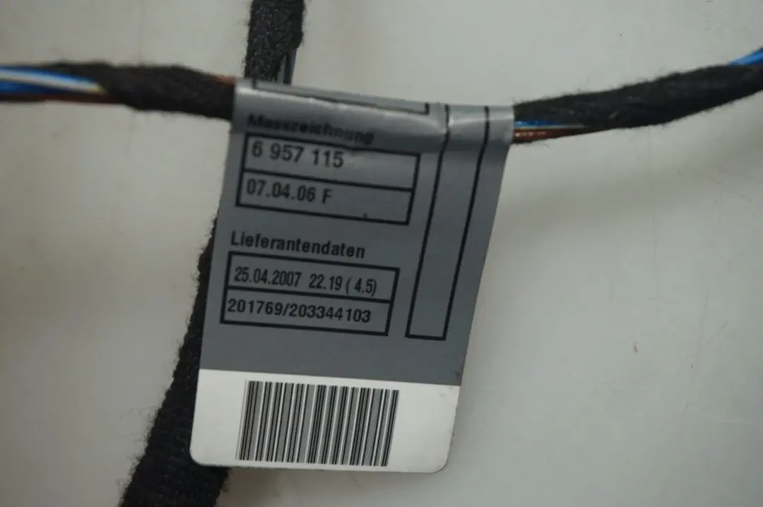 BMW E92 Przewód drzwi przednich lewych - SKU 6957121 - Numer Części 6957121